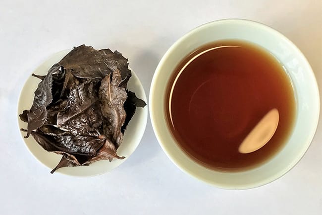 Mimasaka Sun-dried Bancha has a deep color infusion